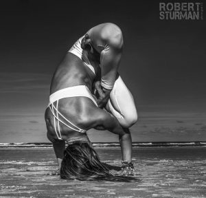 Foto de Robert Sturman sobre yoga